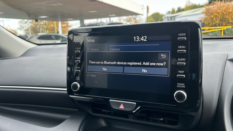 Toyota Yaris 1.5 Hybrid Design 5dr CVT Hybrid Hatchback